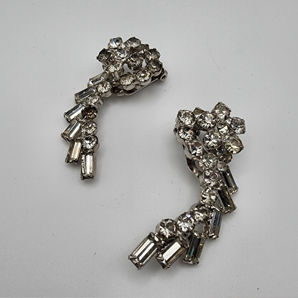Elegant Silver Tone Crystal Earrings